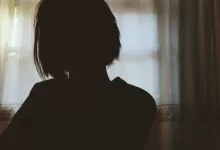 总为对方的“无心之失”找借口？-笨蛋水母