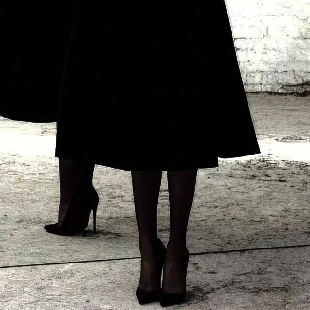 字母圈压迫性安全感